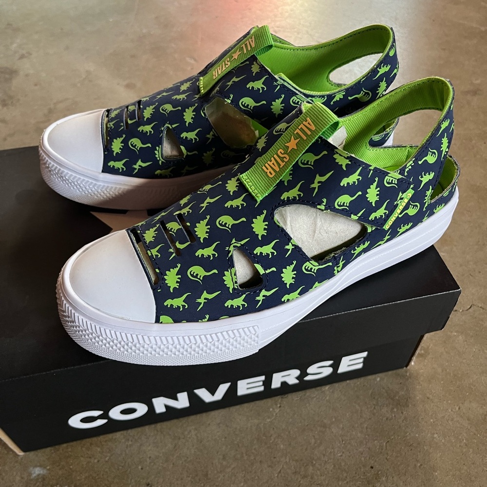 Brand new Converse Kids Dino Sandals